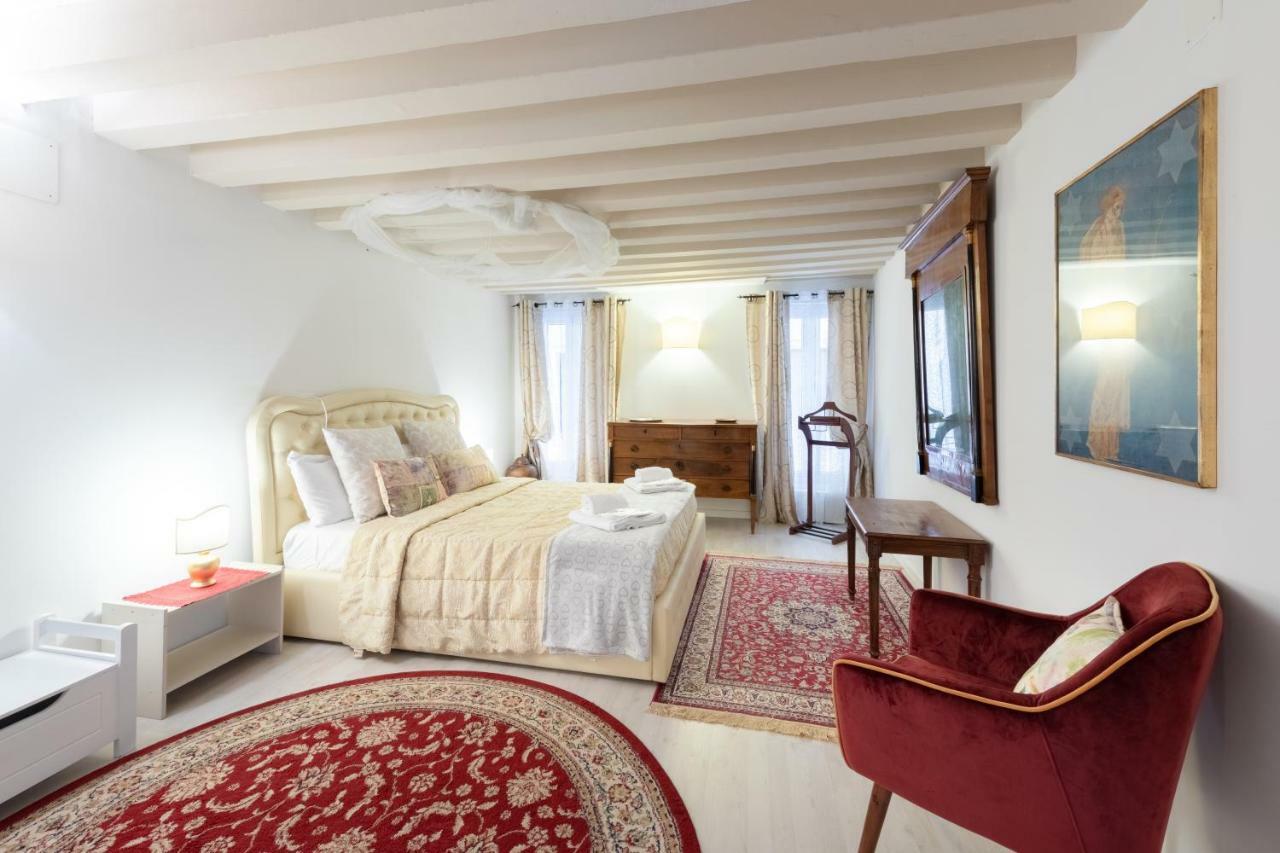 Ca' Del Carro Family Apartment Венеция Экстерьер фото